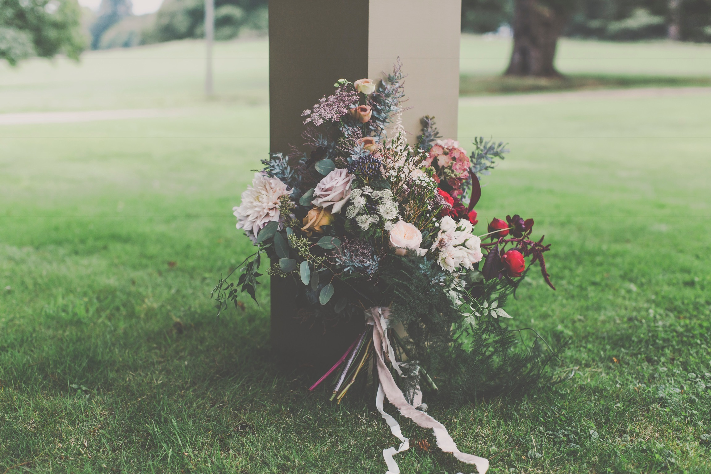 Saint Floral Autumn wedding flowers in newbury