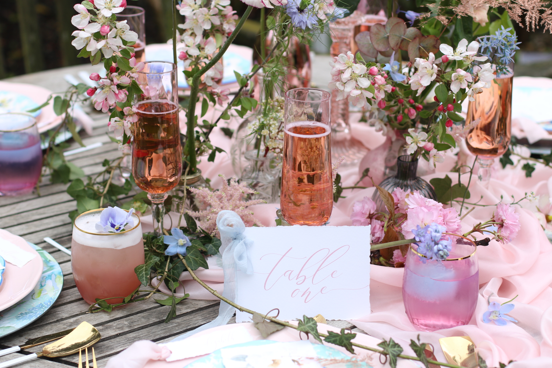 'Sleeping Beauty' tablescape storyteller at Chelsea Physic Gardens, London